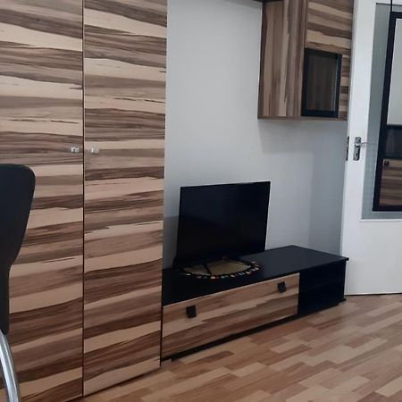 Studio City View Бухарест Екстер'єр фото