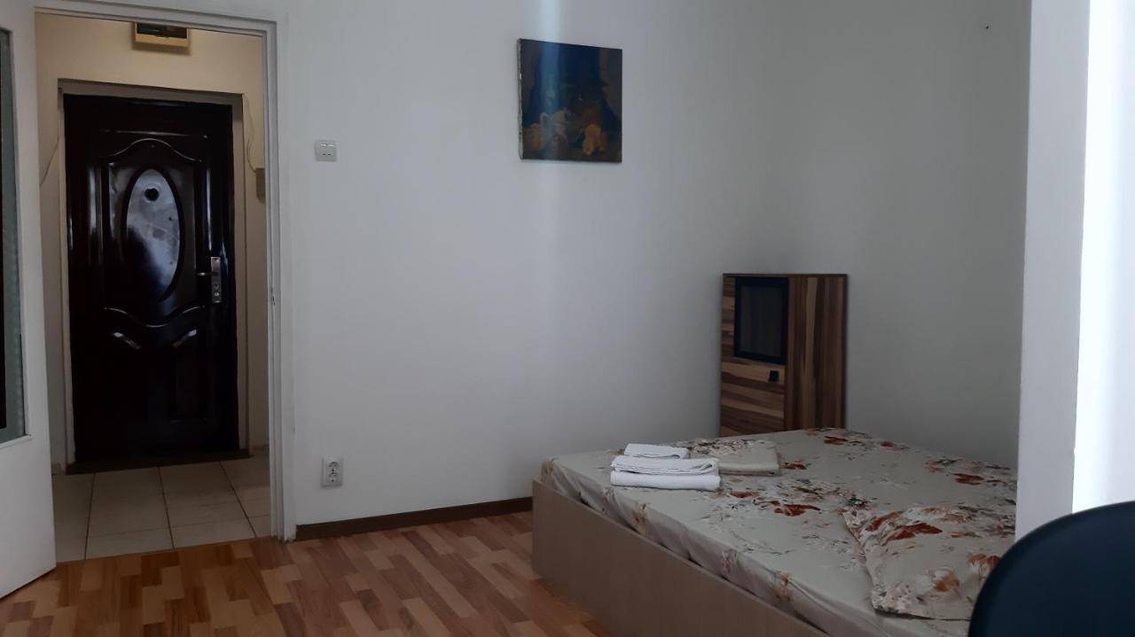 Studio City View Бухарест Екстер'єр фото